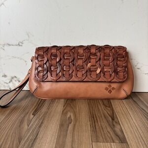 Patricia Nash Baku Tan Brown Leather Round Chain Link Clutch Boho (no crossbody)